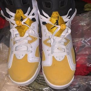 Jordan Athletic Sneakers in White and Yellow
